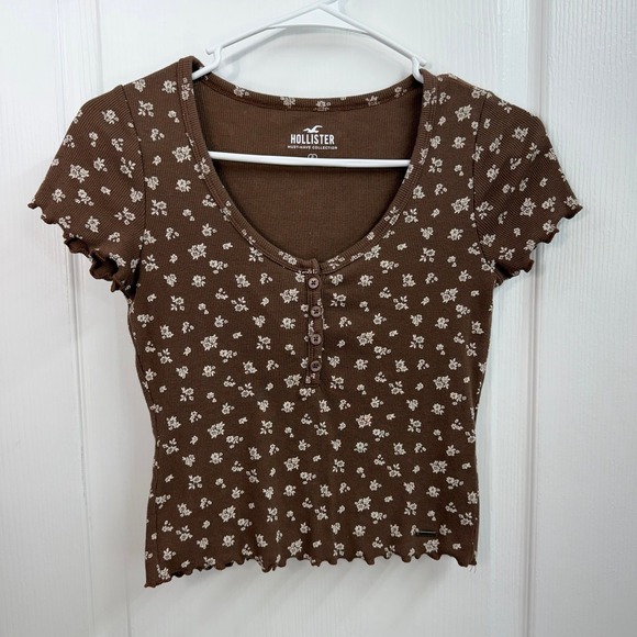Hollister Co. Tops - Hollister brown floral ribbed scoop neck baby doll crop stretch casual tee y2k S